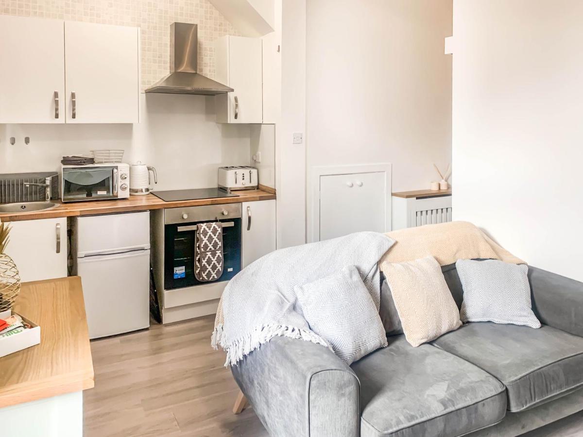 The Rosebery Retreat By The Castle 1-Bed Apartment อินเวอร์เนส ภายนอก รูปภาพ