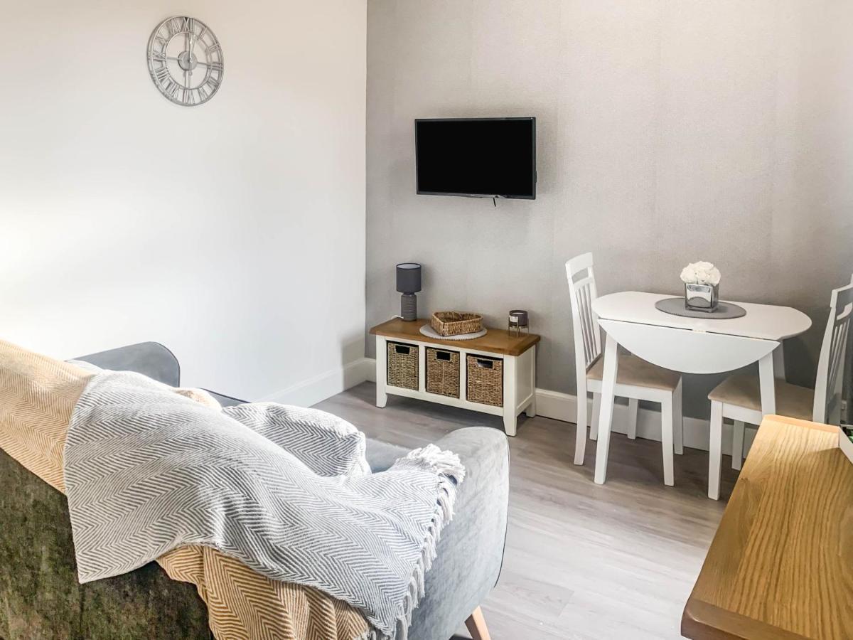 The Rosebery Retreat By The Castle 1-Bed Apartment อินเวอร์เนส ภายนอก รูปภาพ