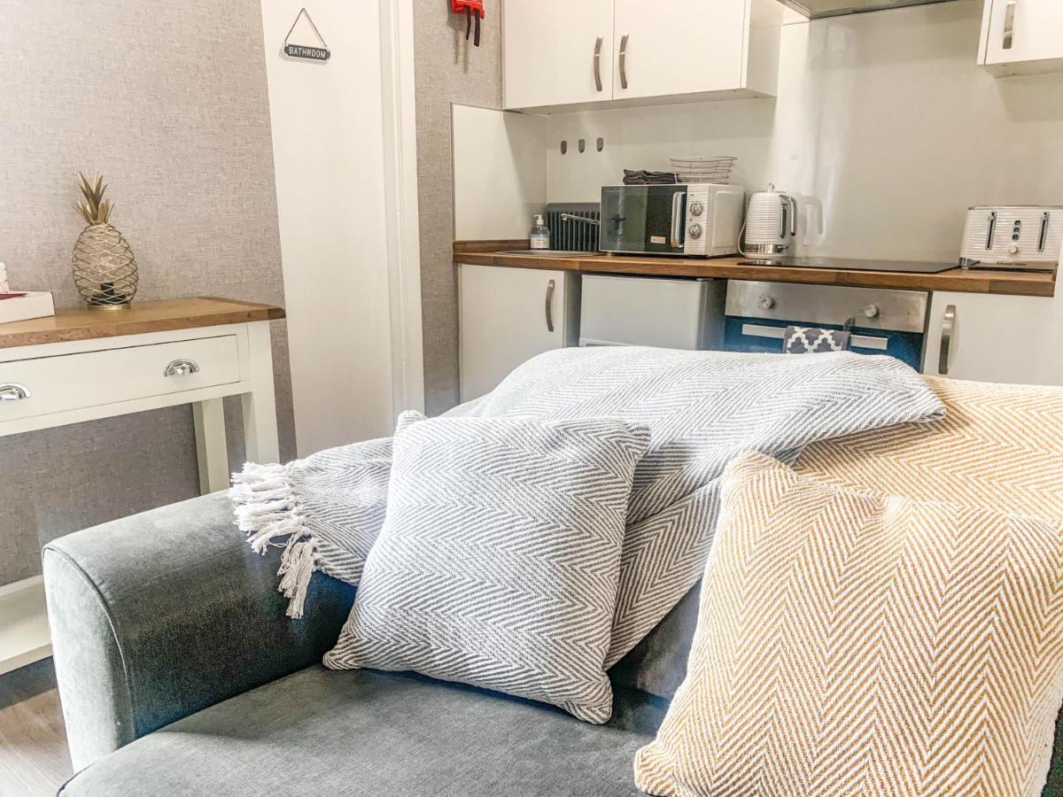 The Rosebery Retreat By The Castle 1-Bed Apartment อินเวอร์เนส ภายนอก รูปภาพ